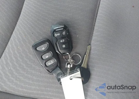 2016 Hyundai Elantra Se из США, поврежденный, VIN 5NPDH4AE7GH664692